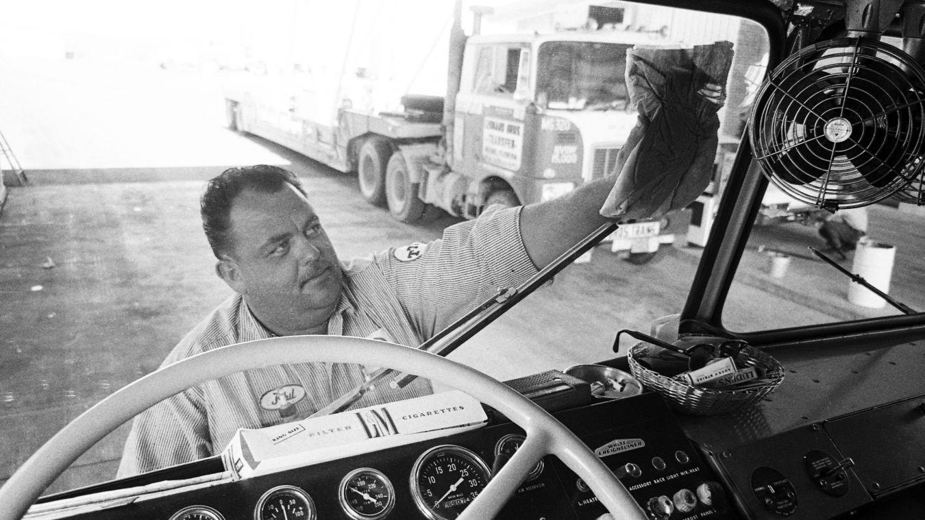 Photos: TTT Truck Terminal on I-10 in 1966